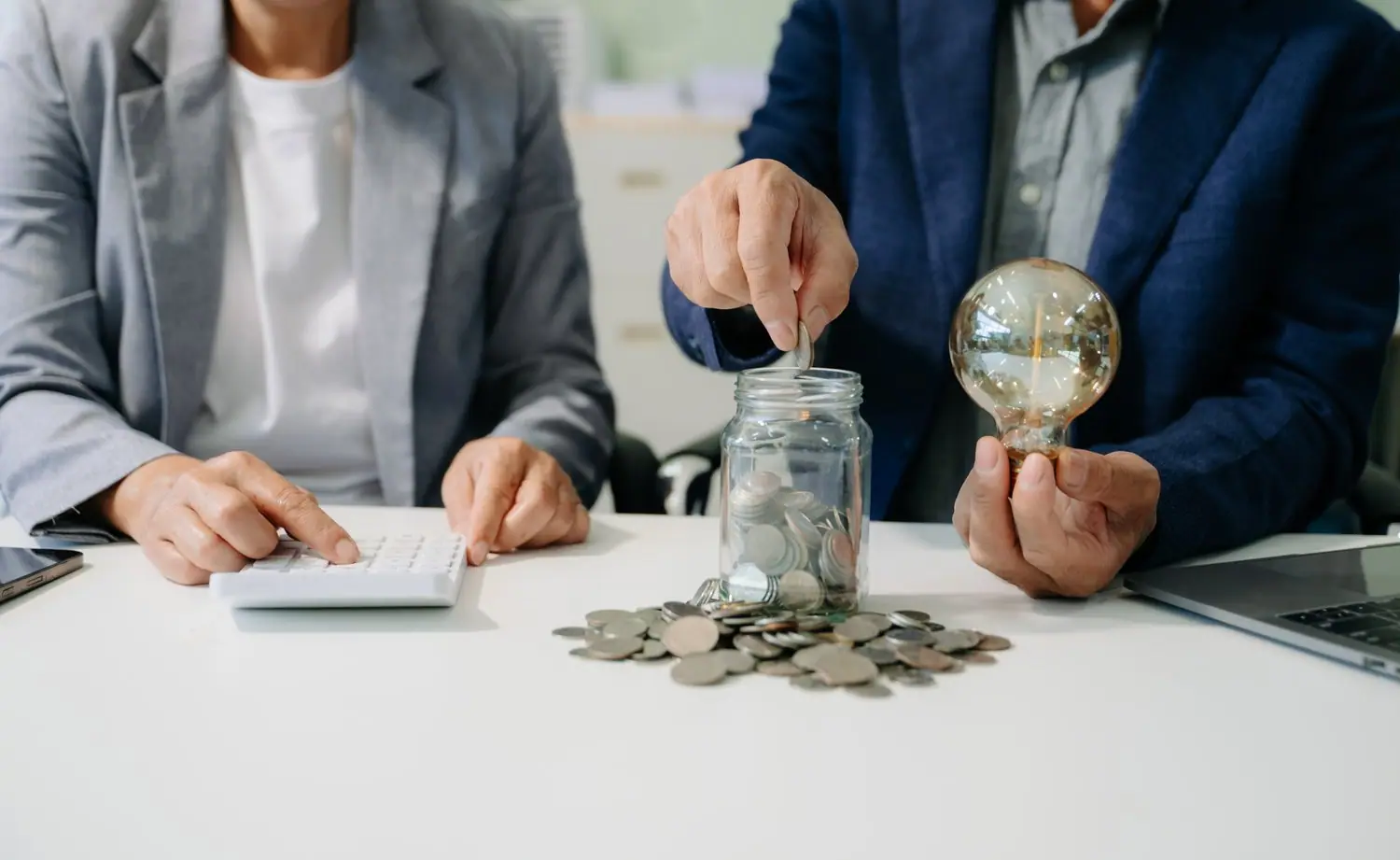Jak wybrać odpowiedni fundusz emerytalny? Porównanie dostępnych opcji